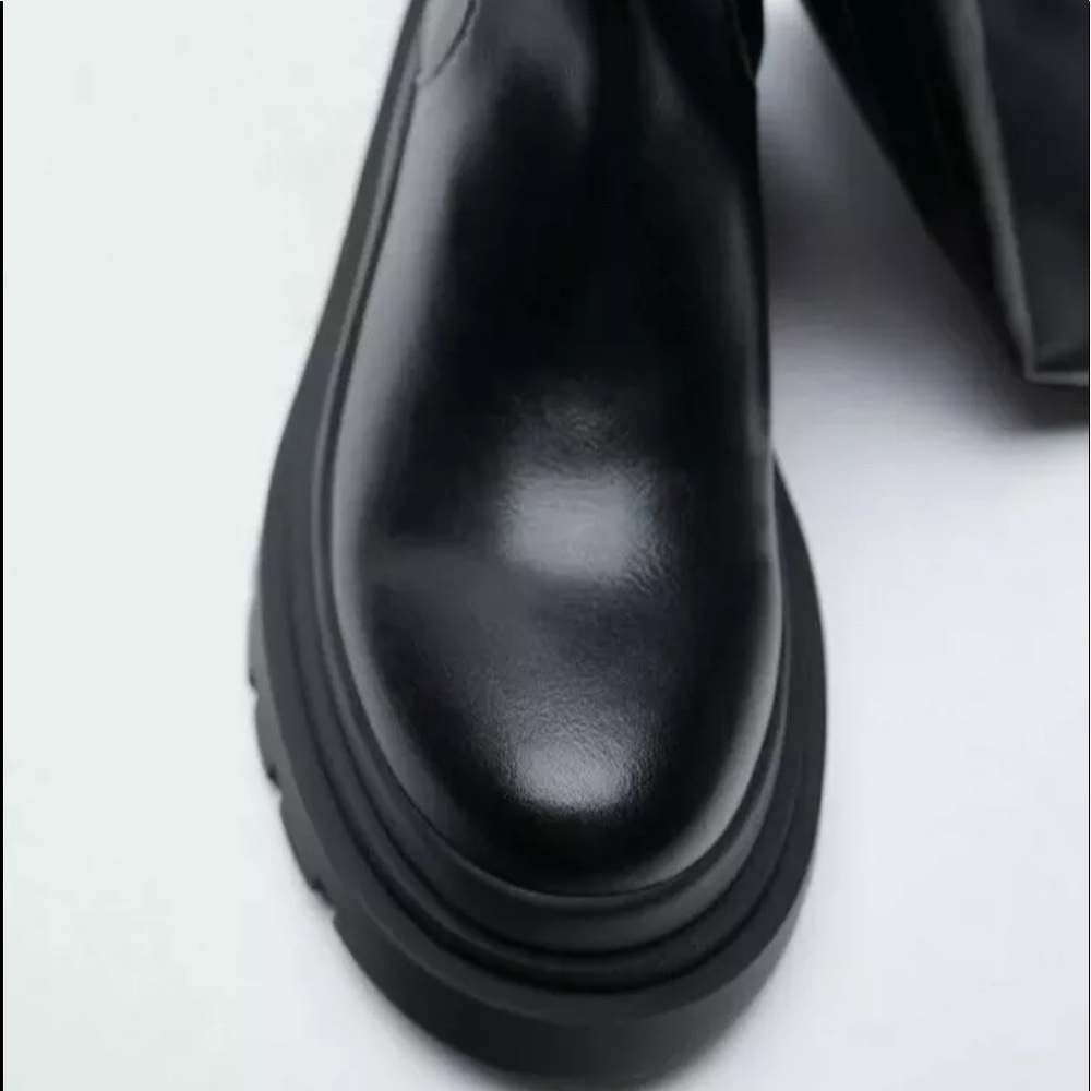 ZARA over the knee track boots - Picture 6 of 10